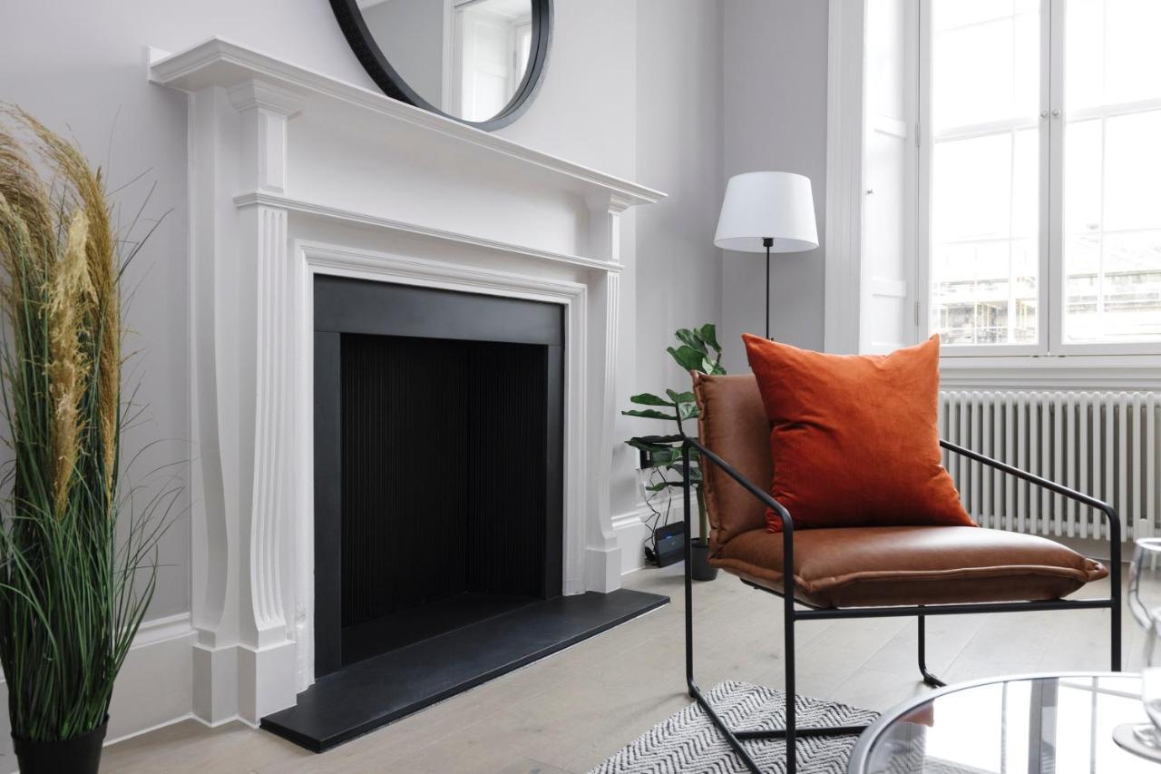 Joivy Luxurious Apt On Notable George Street Edimburgo Exterior foto
