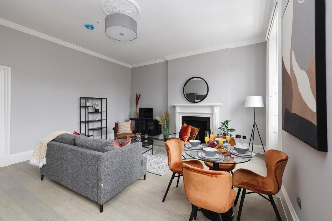 Joivy Luxurious Apt On Notable George Street Edimburgo Exterior foto